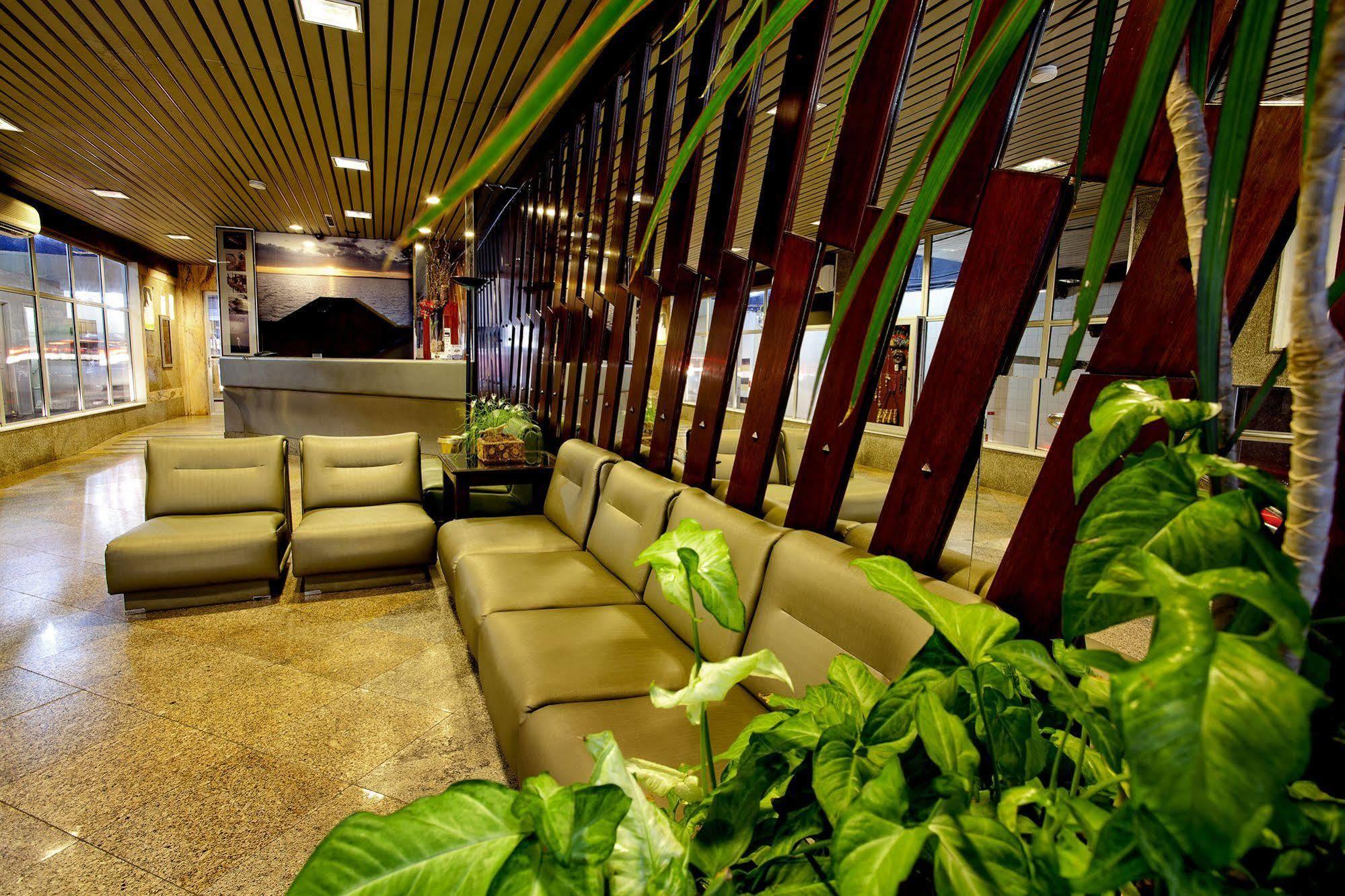 Krystal Hotel Nin Ngoại thất bức ảnh