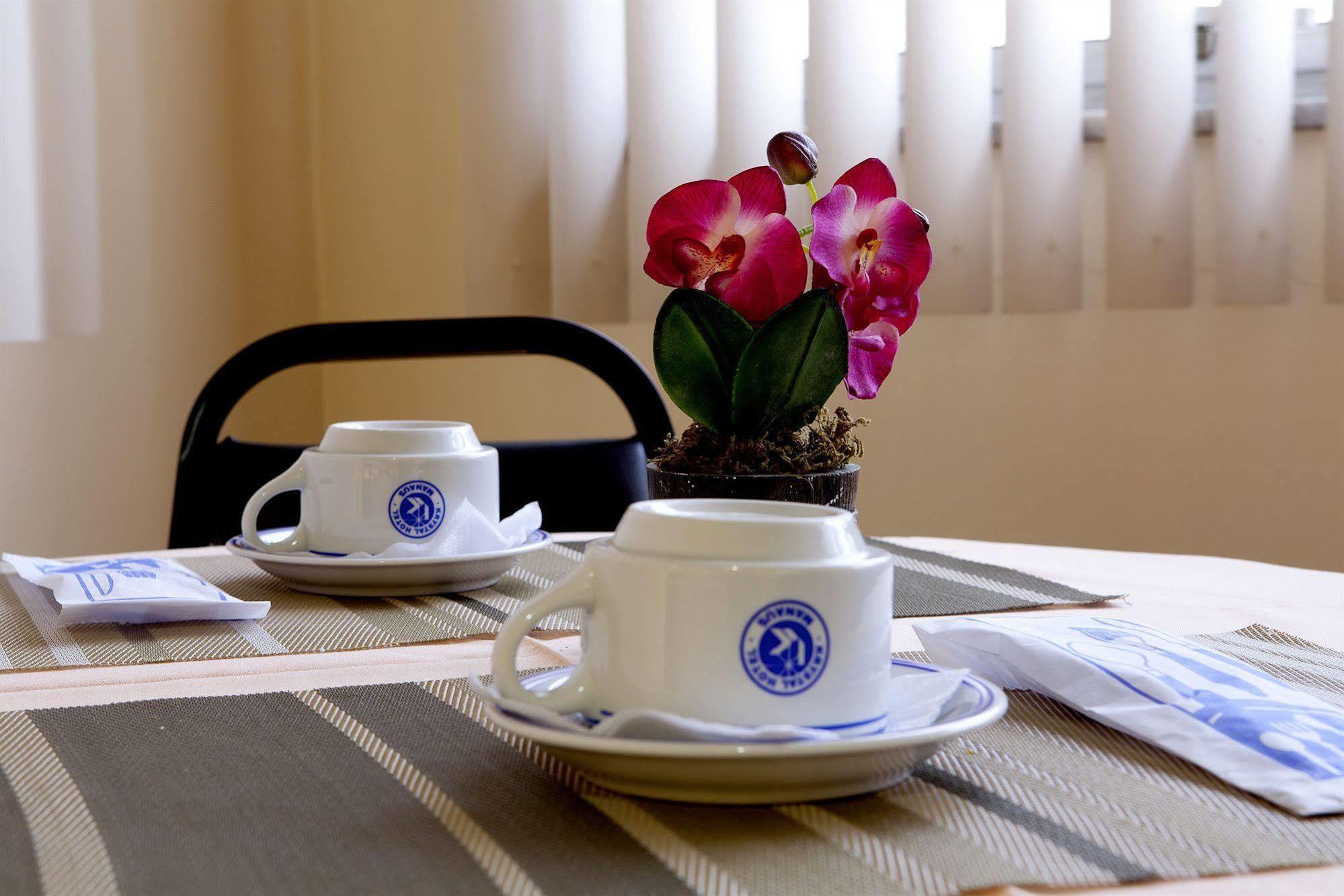Krystal Hotel Nin Ngoại thất bức ảnh