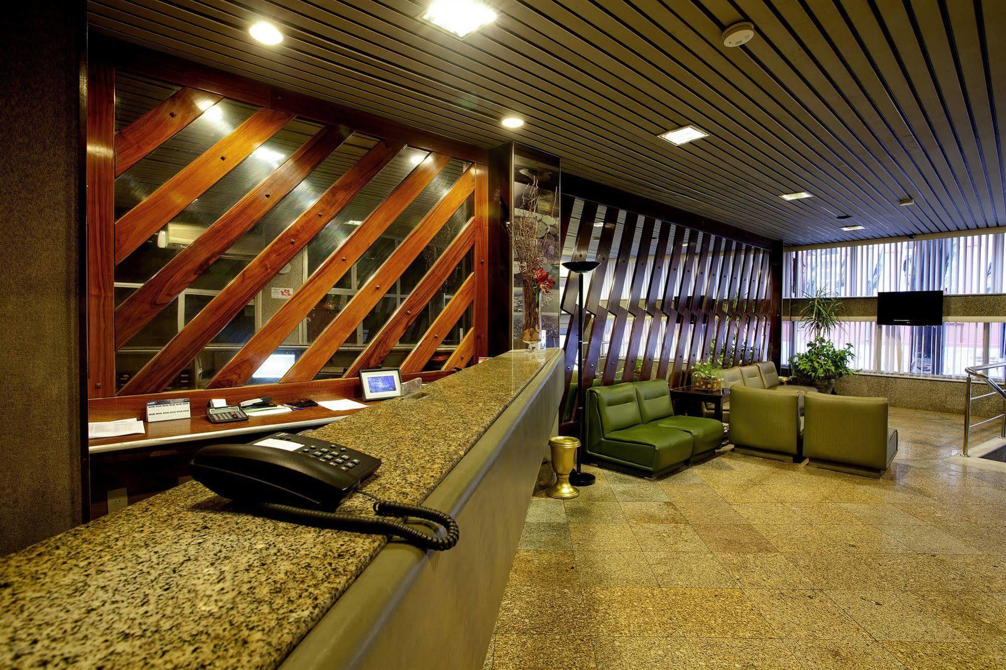 Krystal Hotel Nin Ngoại thất bức ảnh